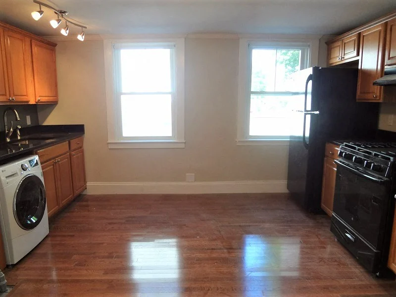 69 Grant Street – Apartment 2 – Portland