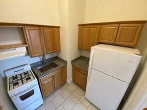 30 Preble Street – Apartment 563 – All utilities included!