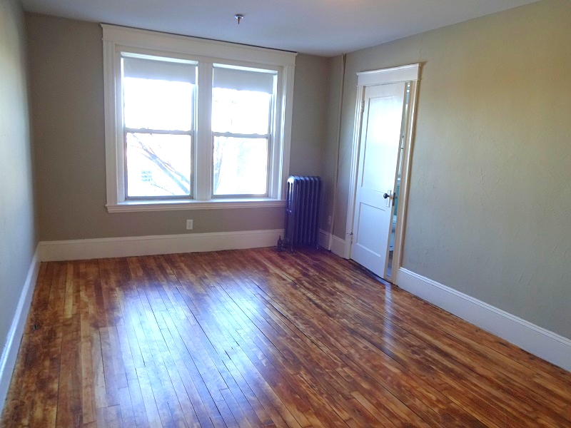 37 Casco Street – Apartment 412 – Portland **ALL UTILITIES INCLUDED**