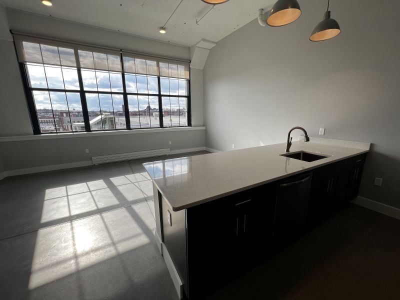 Apt 612 – Lofts on the Levee | Biddeford **One-month free rent!!!***