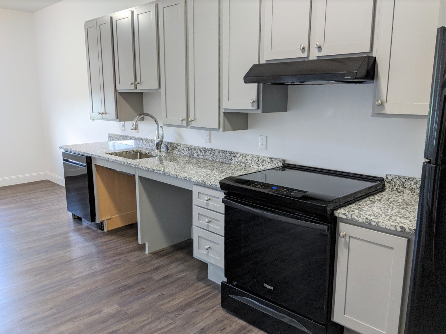132 Marginal Way – The Linden – Apartment 229 – *Remodeled ADA 1 Bed with Great Views!* – *Workforce Housing*