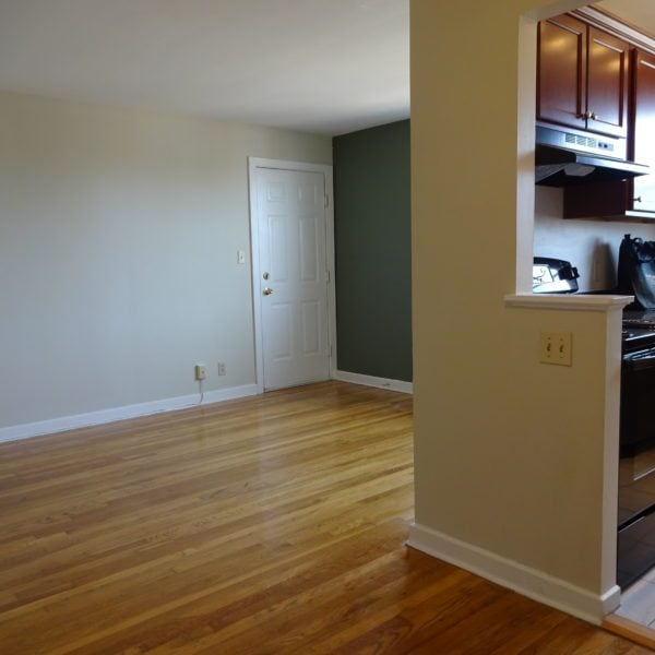 16 Walnut Street – Apartment 4 – Portland