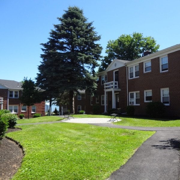 10 Walnut Street – Apartment 4 – Portland