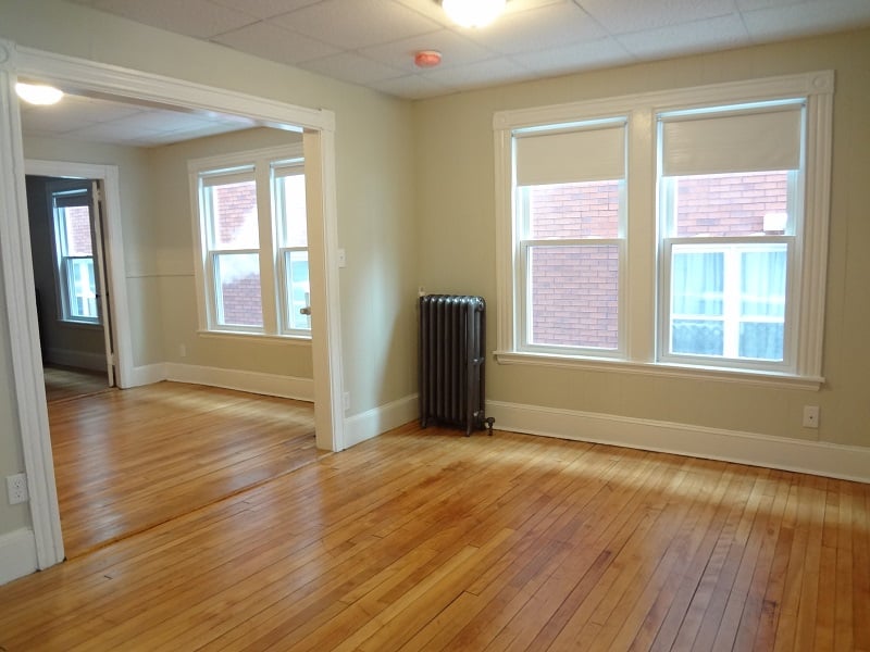 123 Sherman Street – Apartment 1