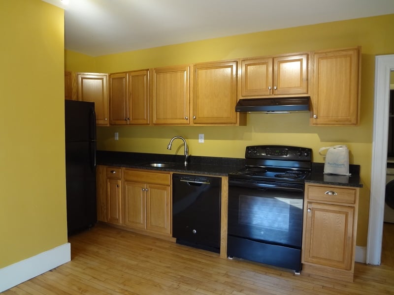 65 Grant Street – Apartment 4 – Portland
