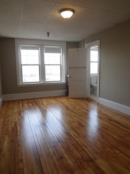 37 Casco Street – Apartment 509 – Portland **ALL UTILITIES INLCUDED**